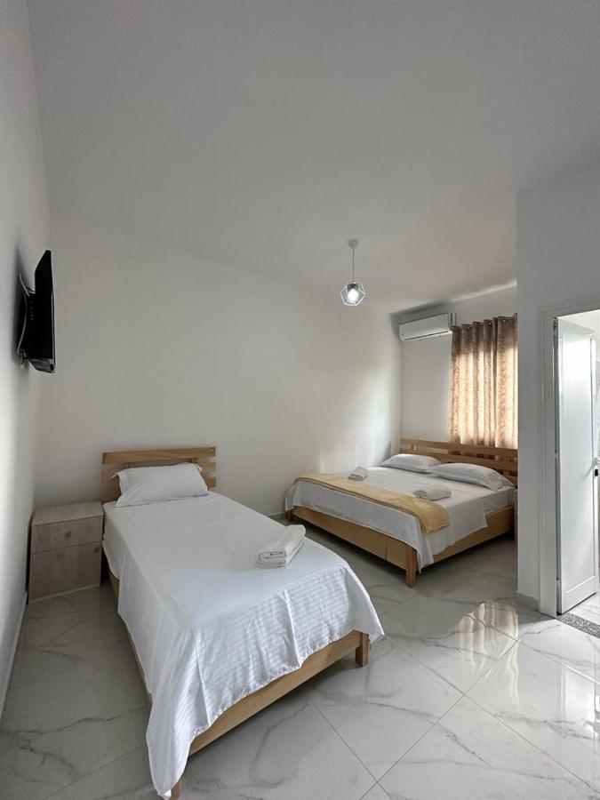 Hotel A & V Dodani Deja's Ford Ngoại thất bức ảnh